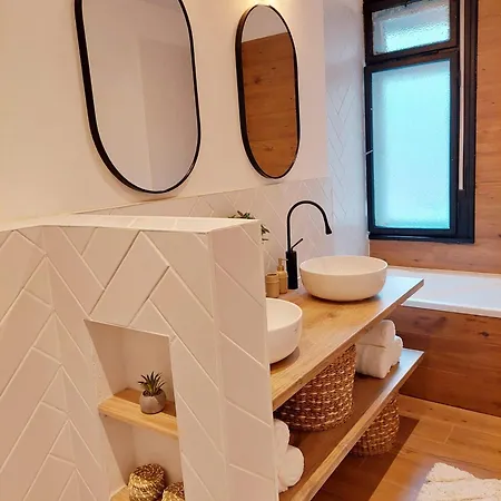 Appartement Style In Style Near Bus Station Nivy Bratislava